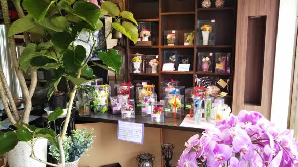 「花のせりた」　（北海道札幌市豊平区）の花屋店舗写真2